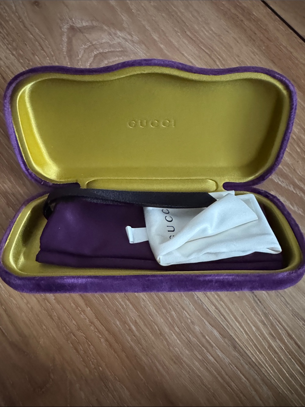 Vintage Gucci Purple Velvet Eyewear Case with Interior Lining